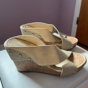 Madden Girl, Tan Cork Wedge Sandals, Heels 4", Size 7.5